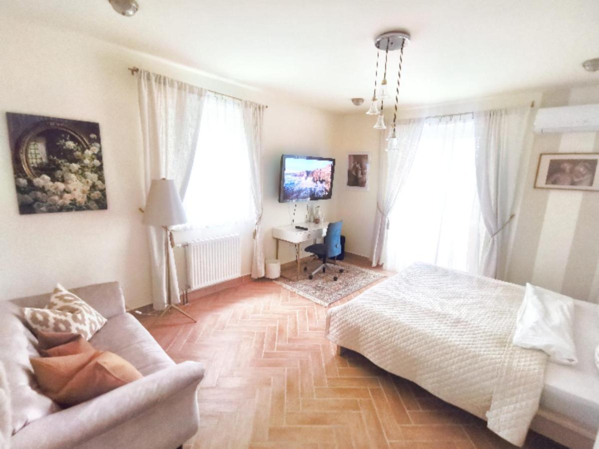 Bellevue Apartment With Ac & Heating & Terrace บูดาเปสต์ ภายนอก รูปภาพ